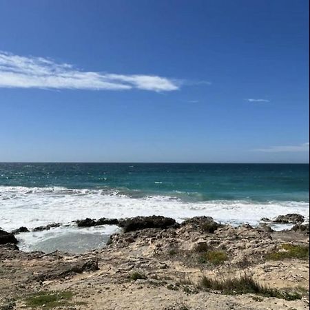 Modern And Spacious Appartement With Beach View. Gallipoli Eksteriør billede